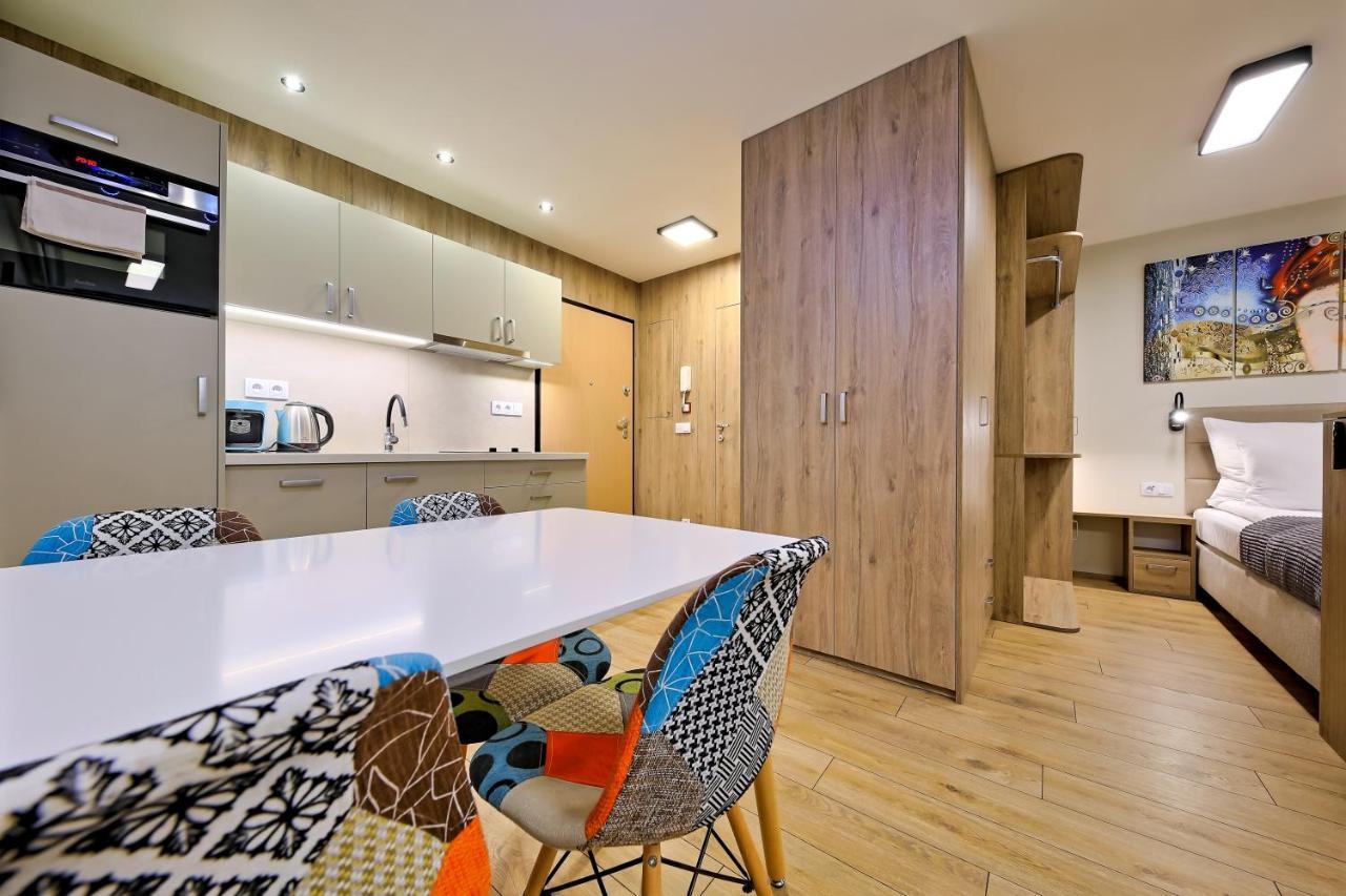 Inpoint Apartments G11 Near Old Town & Kazimierz District & Parking Option Krasków Εξωτερικό φωτογραφία